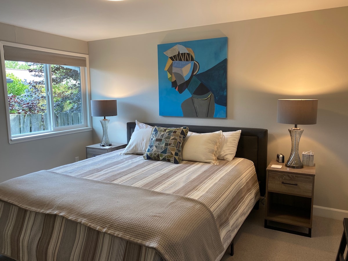 Кралска спалня на основно ниво