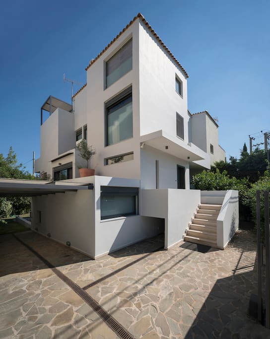 View of house showing front entrance