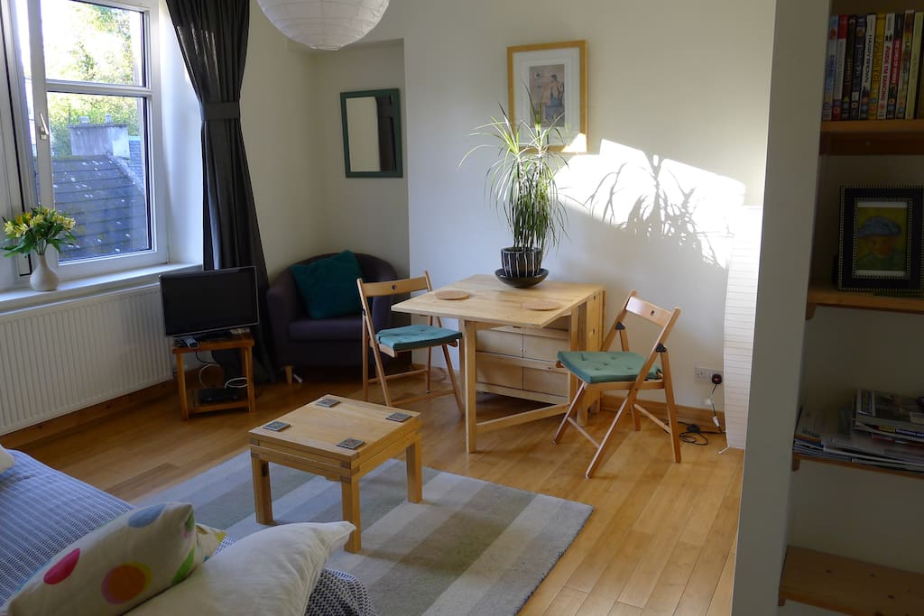 A comfortable, relaxed living and dining area