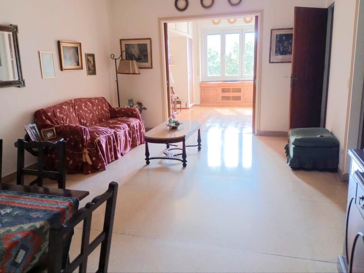 Habitación en departamento con baño privado en Palermo