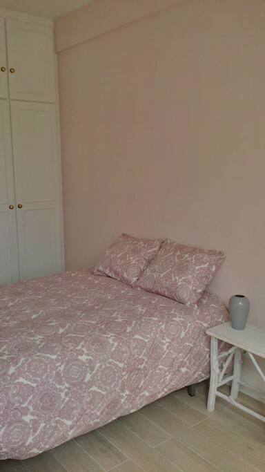 2nd bedroom for 2 people