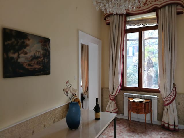 venezianischer Palazzo mit kostenlosen WLAN