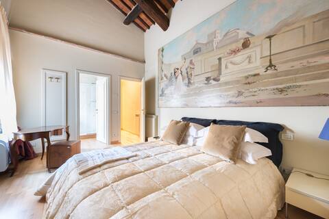 Luminoso e comodo appartamento in centro storico