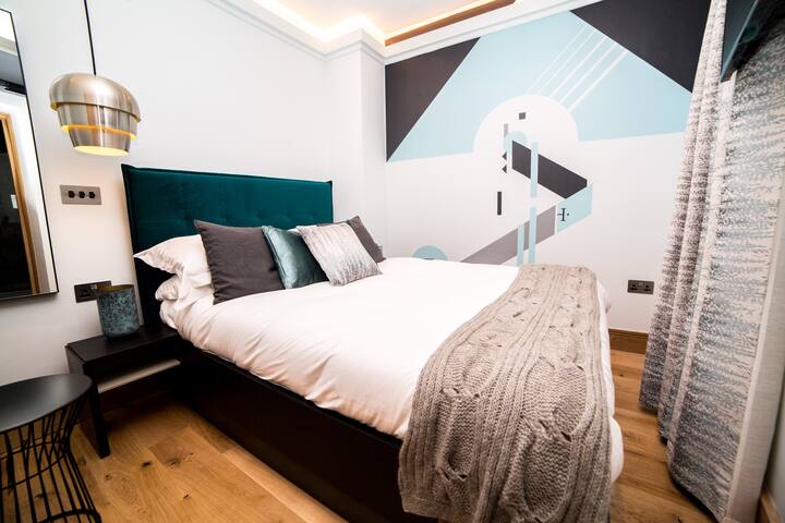 No. 2 The Hugo - Luxury Double Room Canterbury