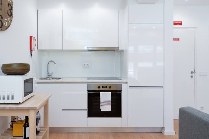 Cozy Bright Flats w/ Netflix | Garage by HostWise gallery image 5