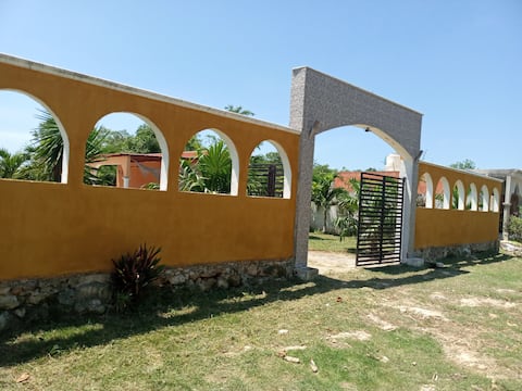 Villa elvira.Tren Maya,cenotes y zna arqueológica