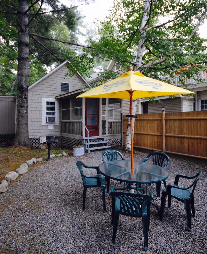 Antique Cabin Cabins for Rent in Millinocket, Maine, United States