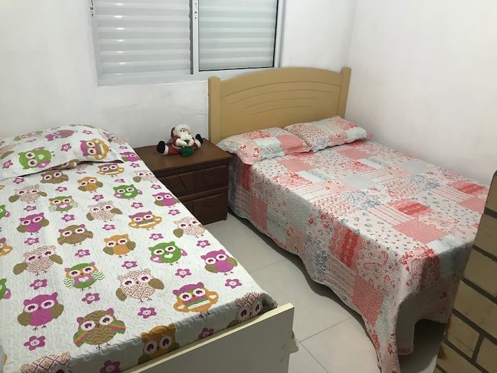 غرفة النوم 2