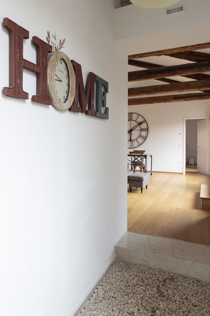 მისაღები ოთახი