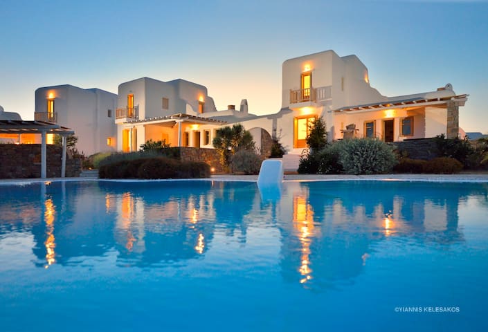 Cycladic Villa Lydia With Pool