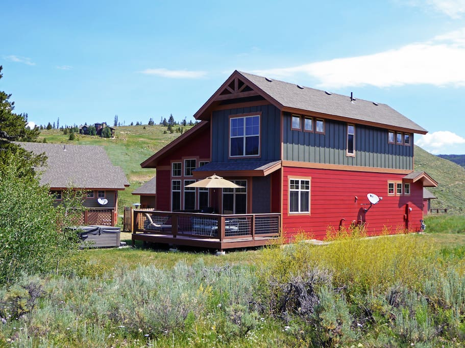 Soak in the sun on your huge private deck & watch the wildlife walk by!
