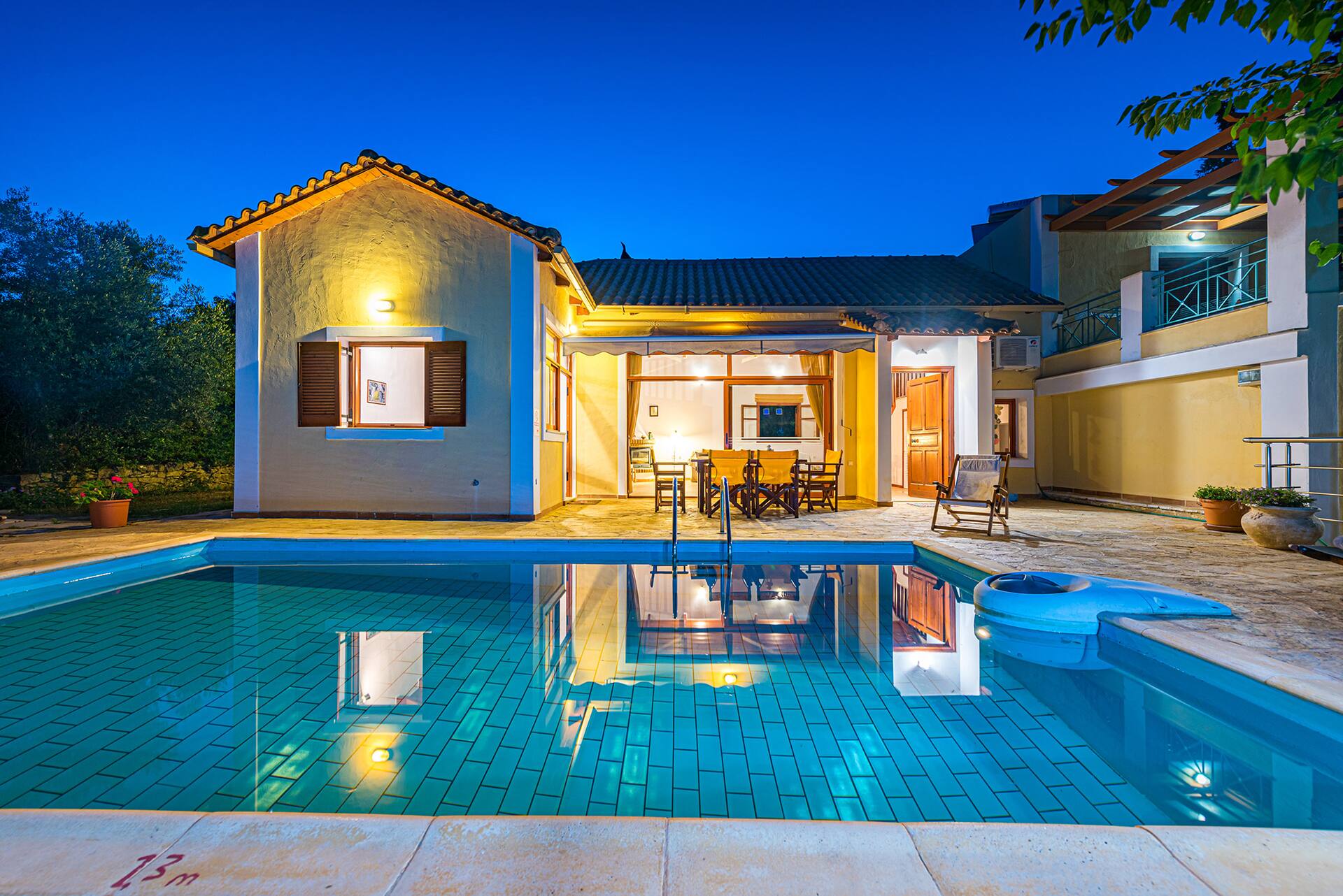 Private Pool ”Old Well Villa” at 450 m from Sea