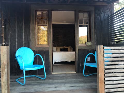 Topanga Homestead Cottage