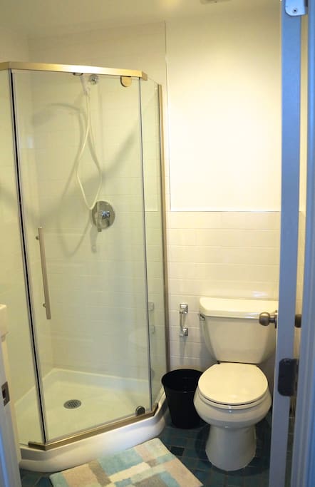Private, attached full size bathroom