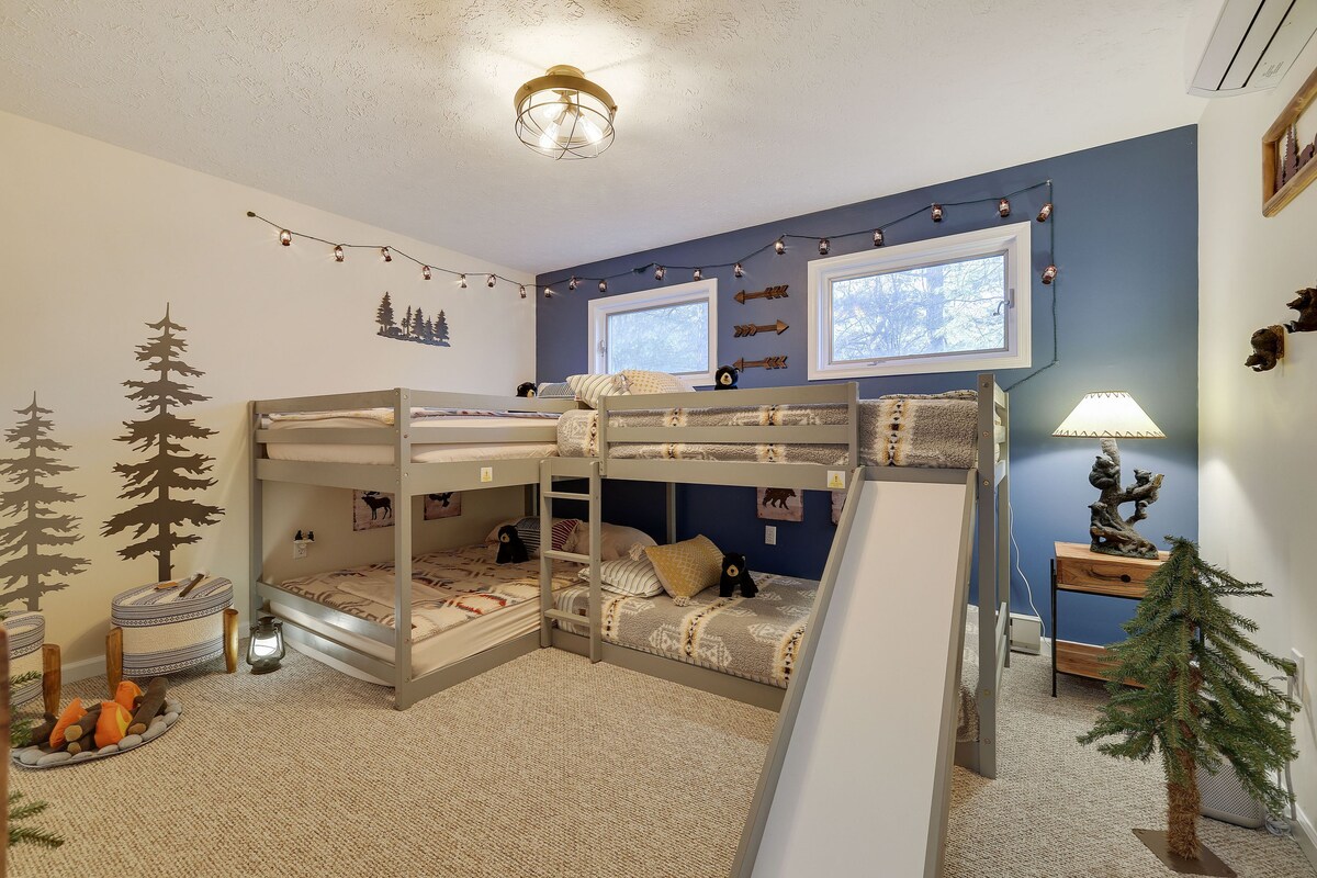 Dormitorio 4 | Cabaña Cub | 2 camas completas | 2 camas individuales