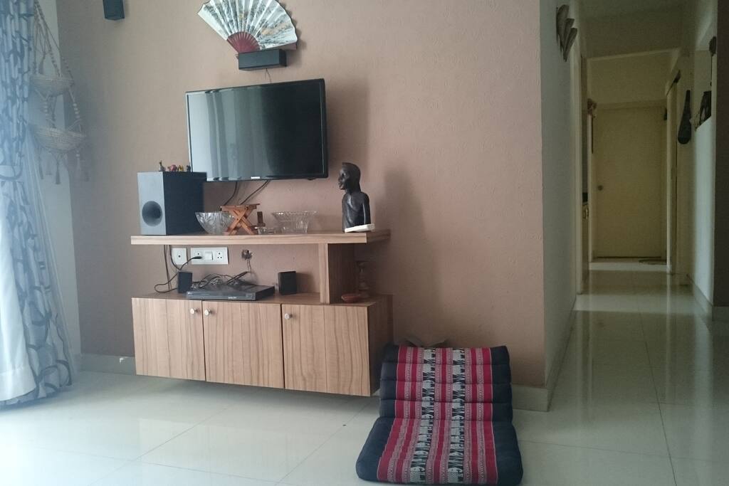 Drawing room - another view