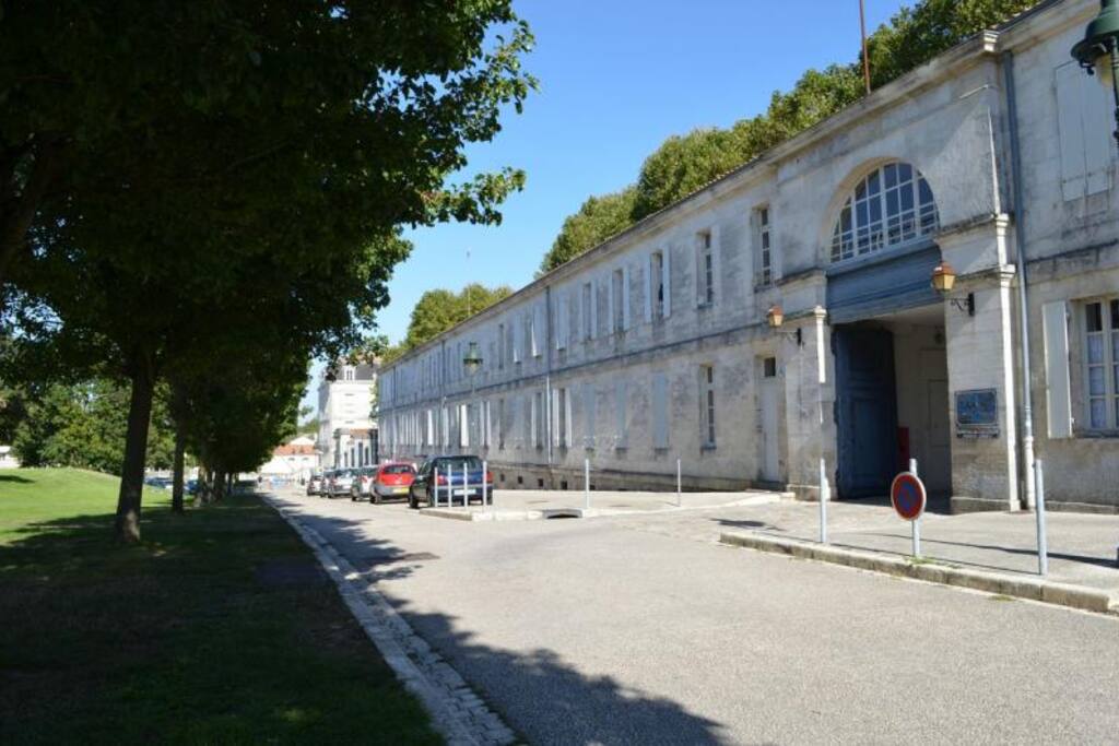 la residence.