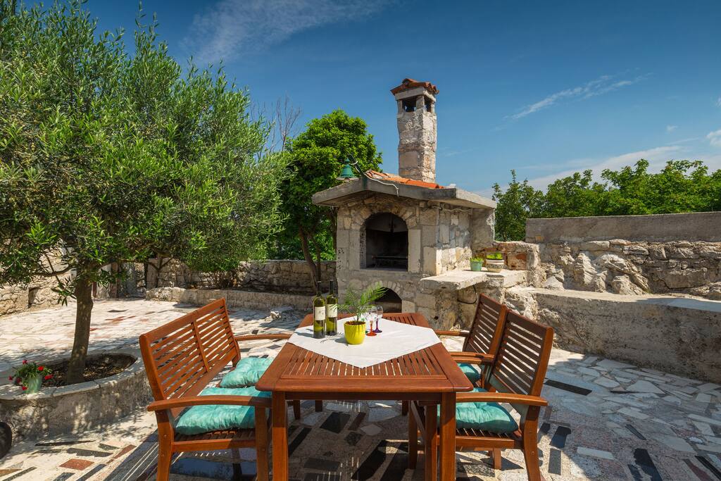Outside dining table and grill