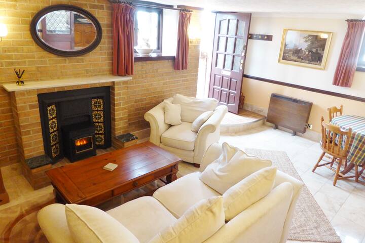 Waterside Mill Holiday Cottage Cottages For Rent In Taunton