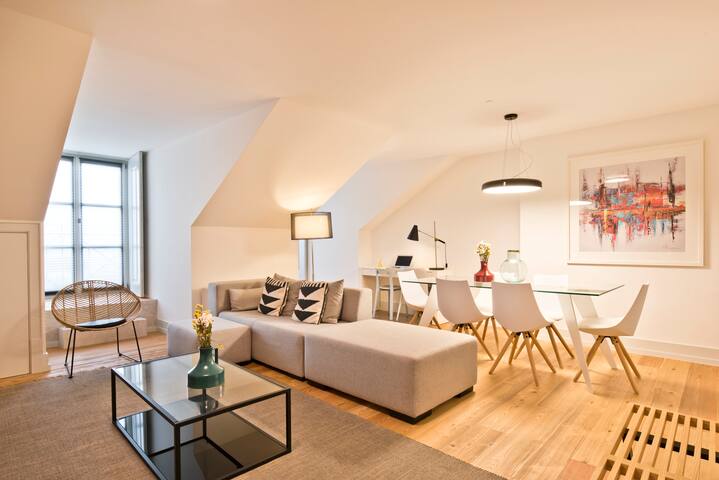 NEW! Penthouse with River View @ Baixa Alfama gallery image 2