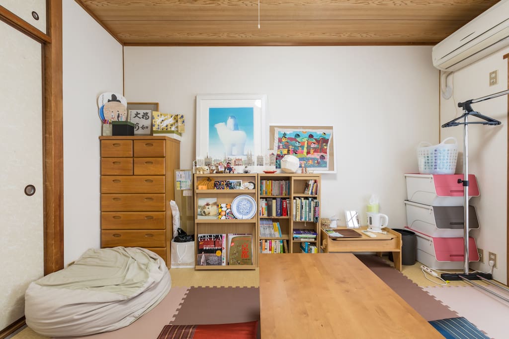 Guest room