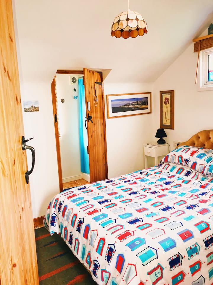 غرفة النوم الرئيسية