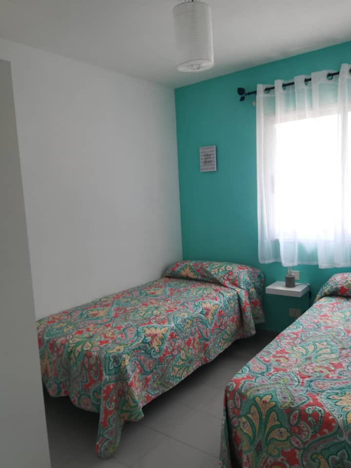 Საძინებელი 1 ვერცხლისფერი სიმაღლის