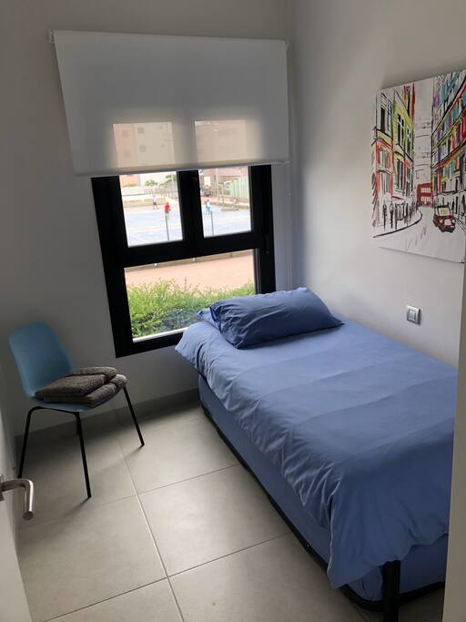 Dormitorio pequeño