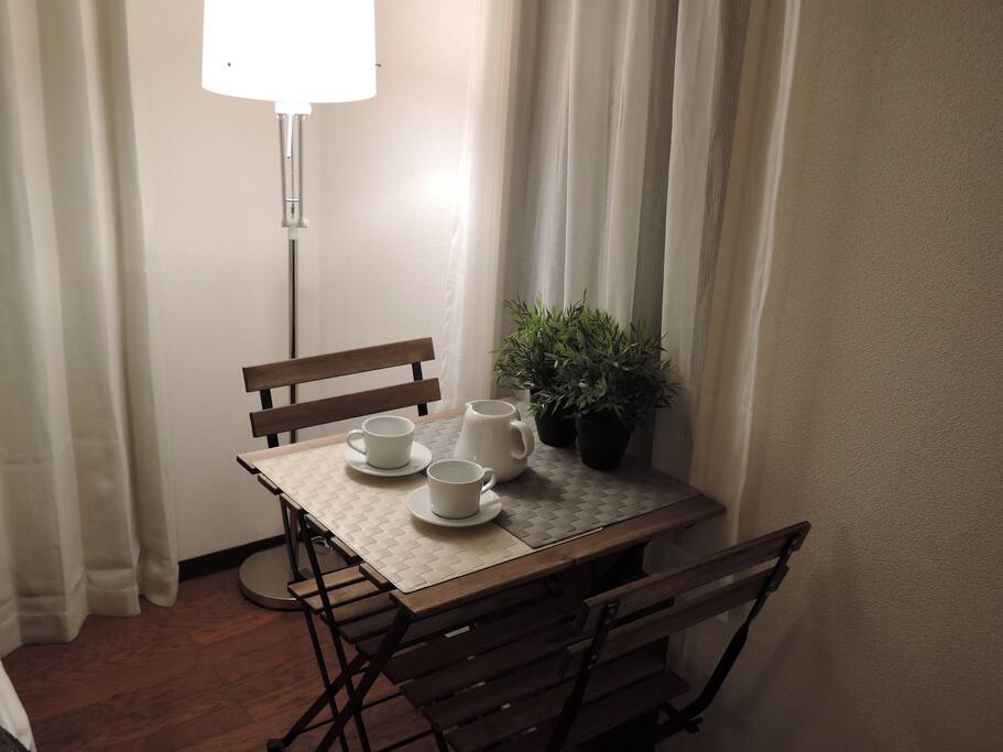 朝のコーヒに丁度良いテーブルです!!
Just a good table! In the morning coffee
모닝 커피에 딱 좋은 테이블입니다!
刚刚好表!在早上喝咖啡