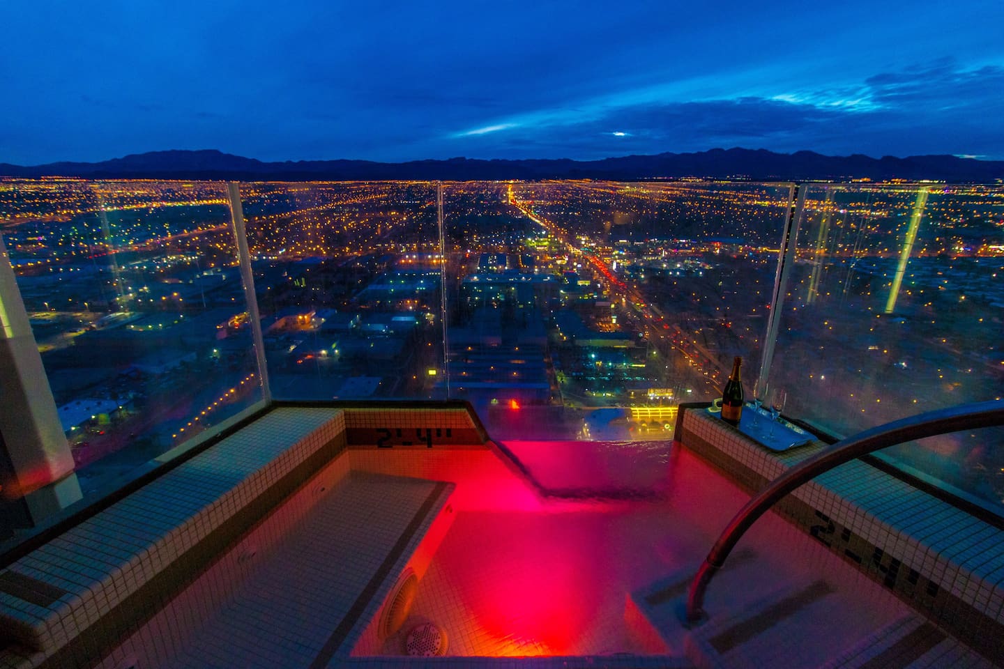 19 Dreamy Airbnb Las Vegas Vacation Rentals 67 Luxury Penthouse Airbnb Rental atop a Las Vegas Hotel
