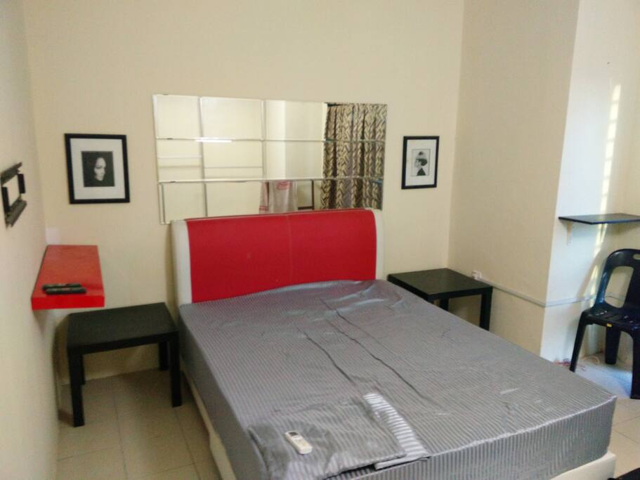 Master bedroom (pillow will be provided)