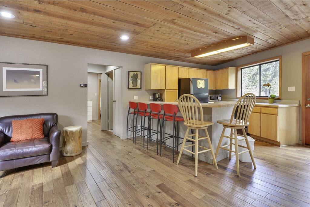 Main Level,Dining Area,