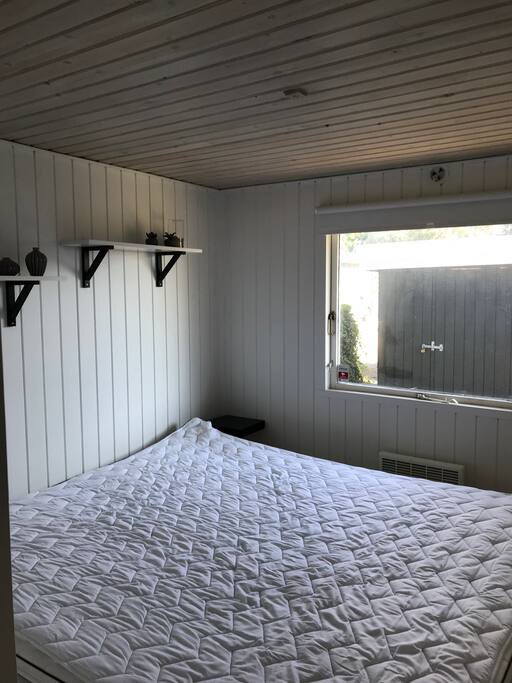 Soveværelse 1