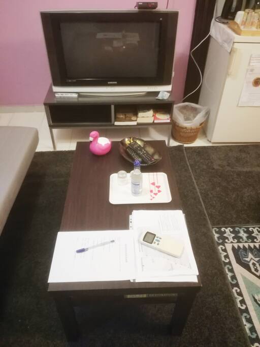 tv - refrigerator τηλεόραση- ψυγείο