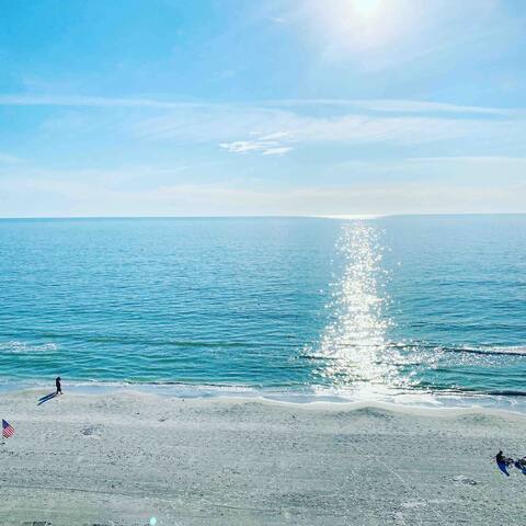Toes in the Sand Beachfront penthouse condo