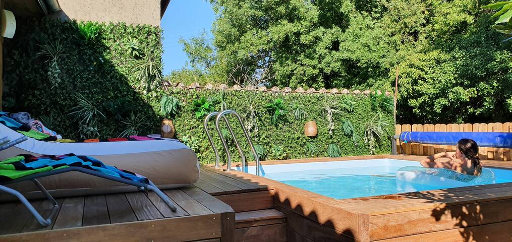 belle échoppe beglaise rénovée , piscine & jardin gallery image 5