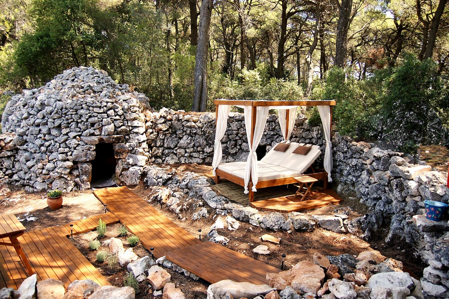 Strouga, over 300 years old stone sheep fold