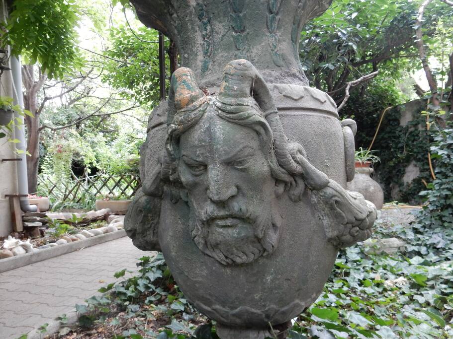"Faune" entrée jardin