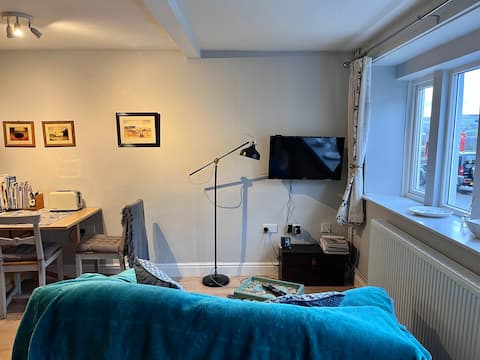 Top Airbnb: Cosy Dogfriendly Weavers Cottage nr Hebden Bridge in Calderdale