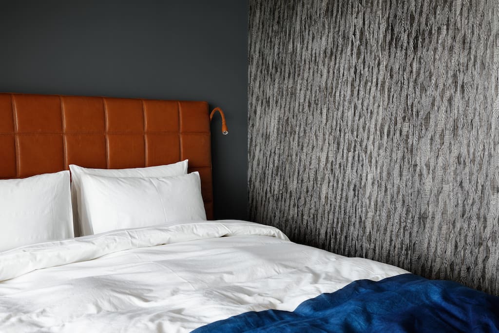 Bed (King size)