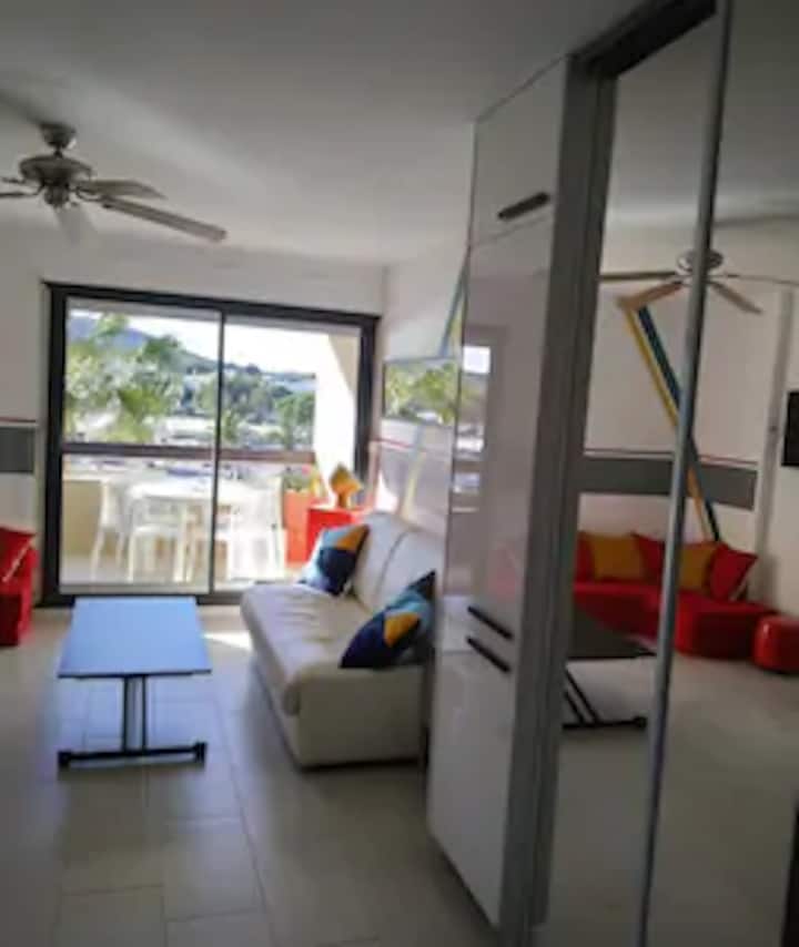 侧储藏
冰箱冰柜