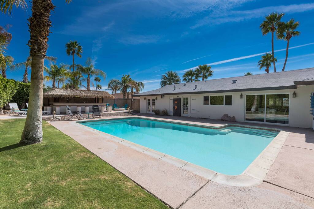 Spacious backyard
