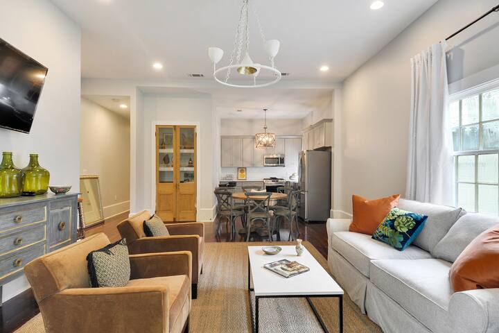 Parade Route Home in the heart of Magazine Street gallery image 3