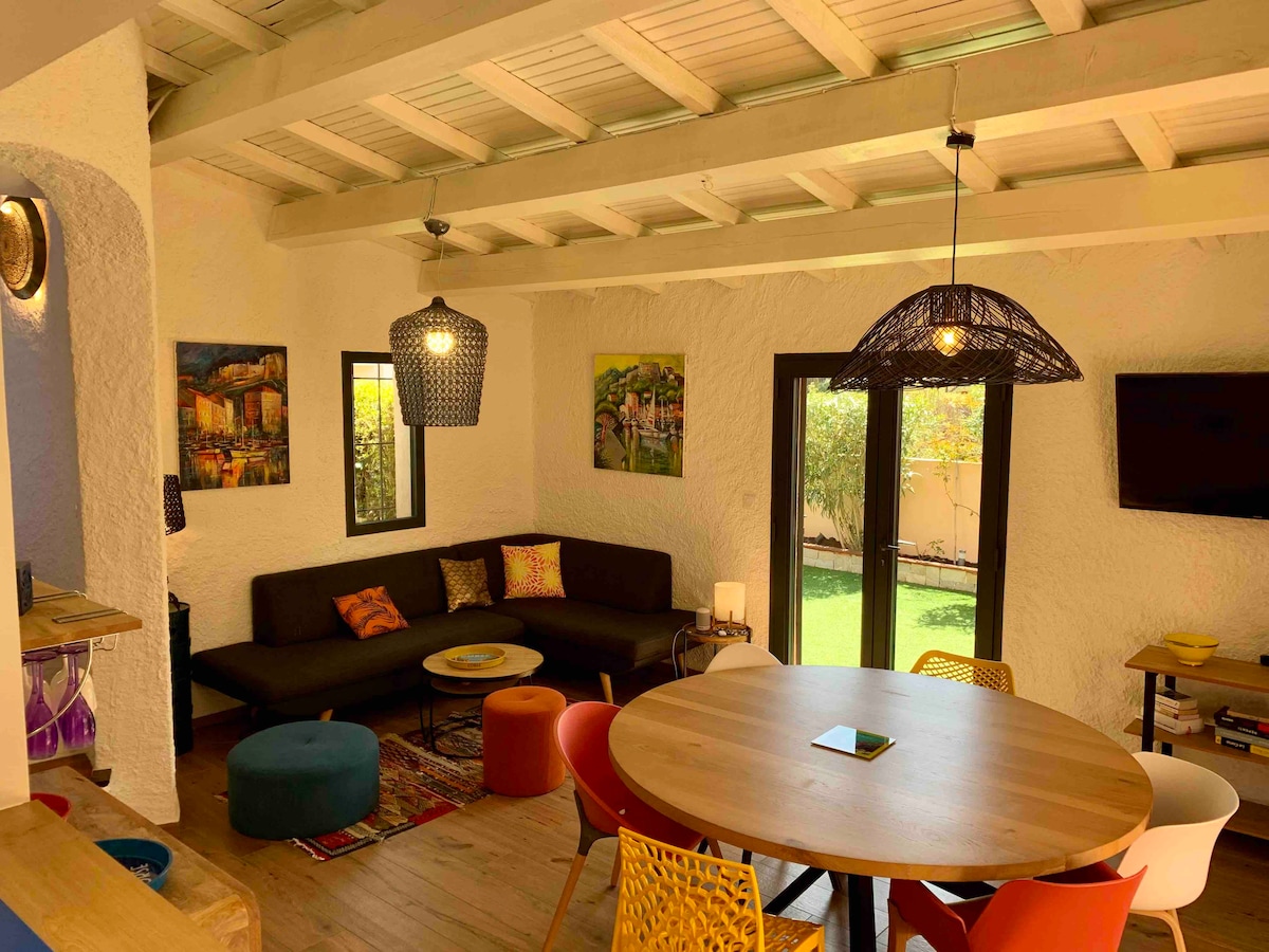 Propriété Airbnb réussie: VILLA 200 meters from the sea WITH POOL. à Lecci