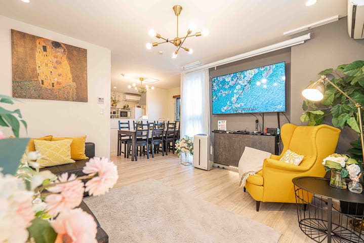 Luxury villa in Shinjuku/Prime location.