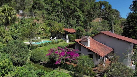 Linda Vista, Peace & Quiet (20’ de Itaipava)