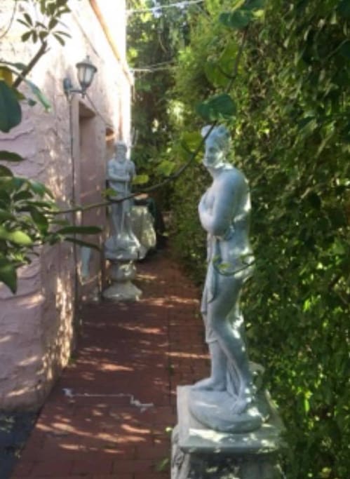 Private entrance