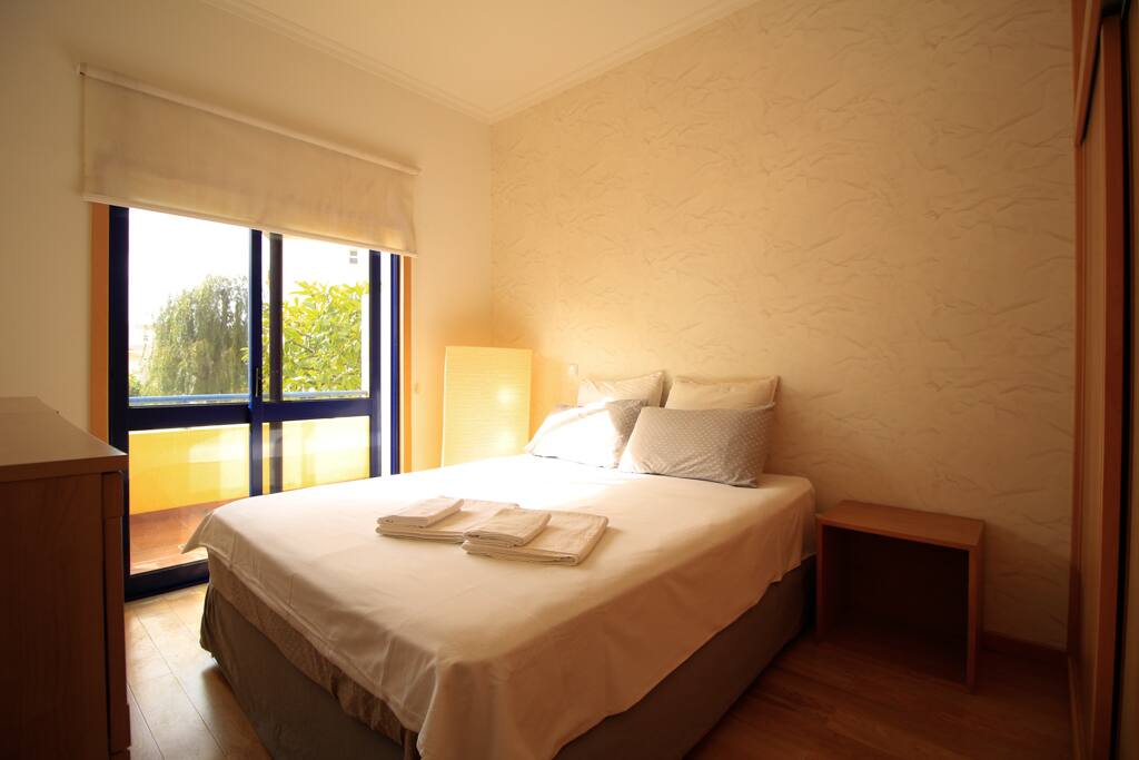 Double bedroom with queen size bed