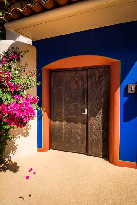 Entry to Villas Los Arcos