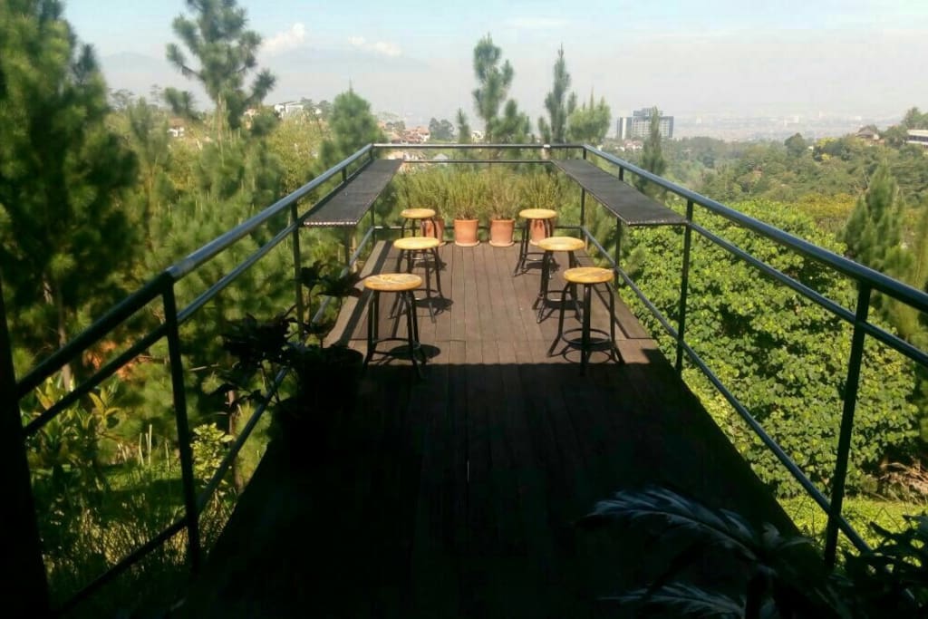 Terrace with a breath-taking view. Enjoy your breakfast and afternoon tea with friends and family while enjoying the view. Or just spend time with yourself here.